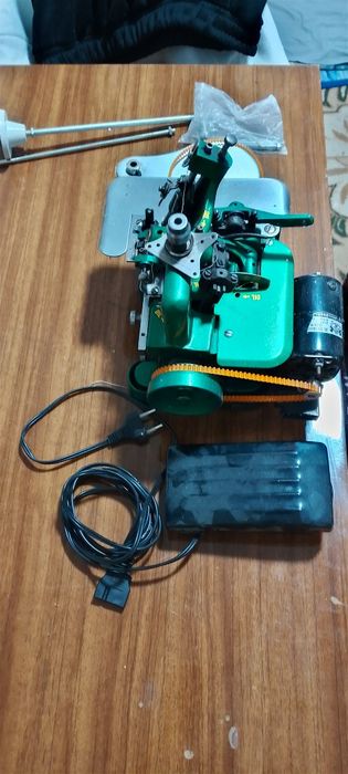 Продам Оверлок!!