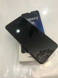 Продам Samsung Galaxy A04e новый