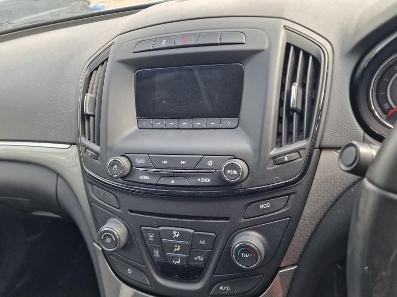 Far Stanga lupa cu halogen Opel Insignia A facelift