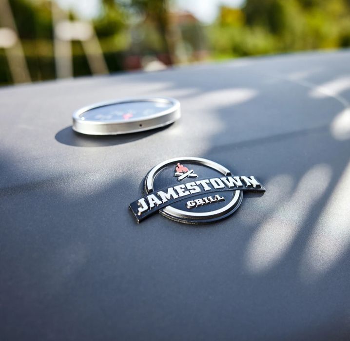 Vând grătar cărbuni nou marca Jamestown