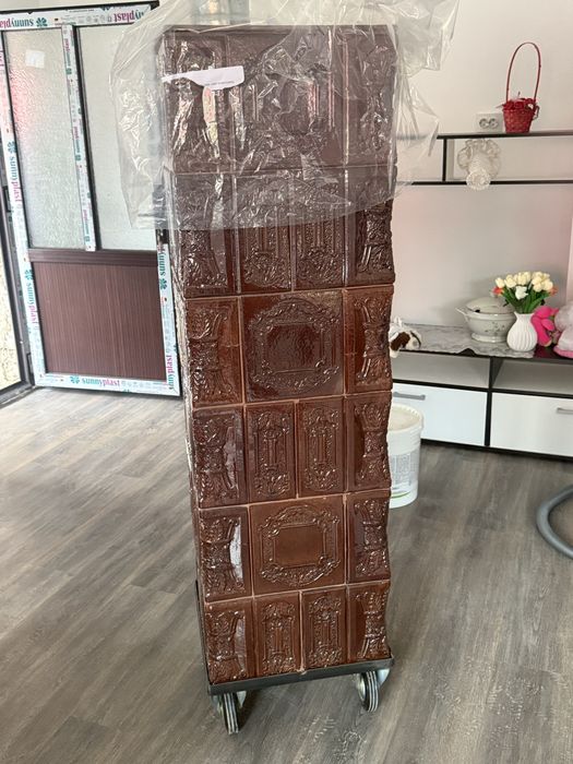 Sobă de teracotă tip turn cu uși cu geam 2 de vnzare.la fel