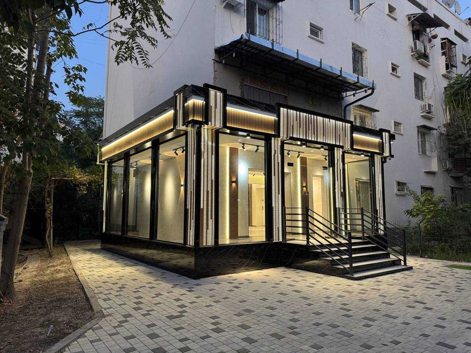 Продаётся помещение 98+70м2 Ориентир: Госпитальный, 328 - школа