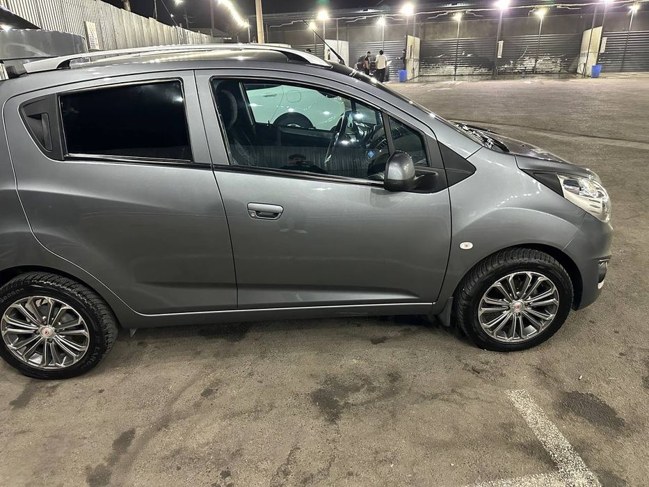 Продаётся автомобиль