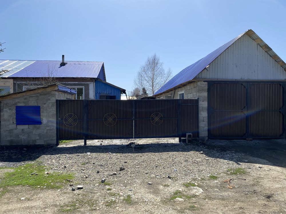 Продаётся уютный дом из 5 комнат в селе Бобровка