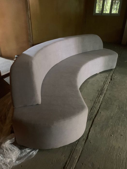 Диван офисный полукруглый