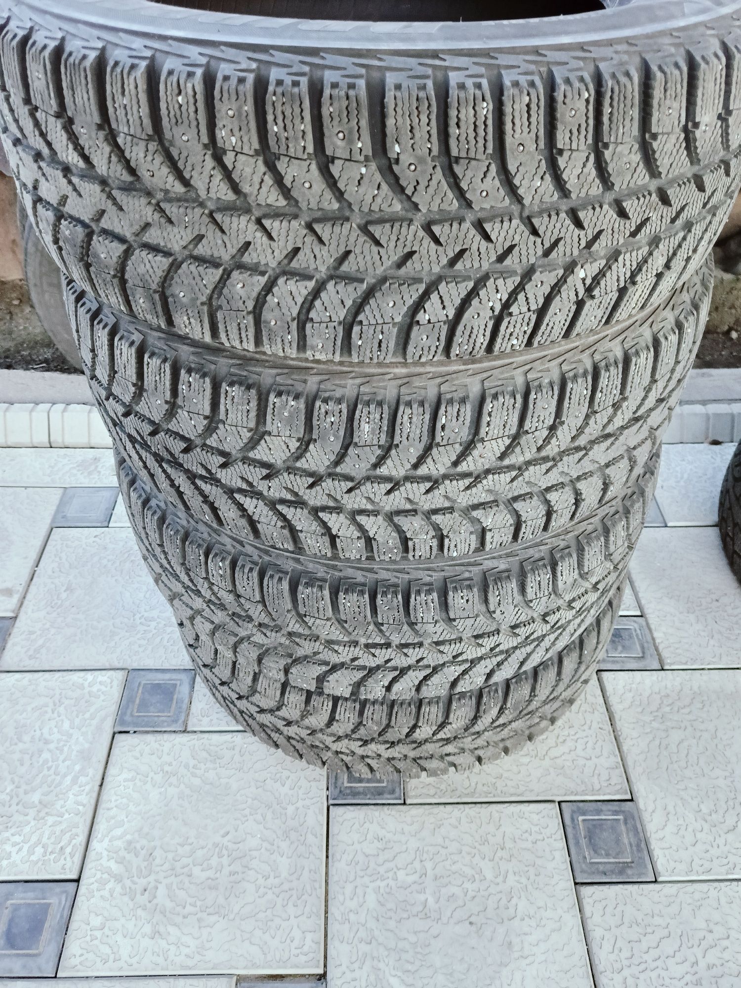 Bridgestone в идеальном состояни