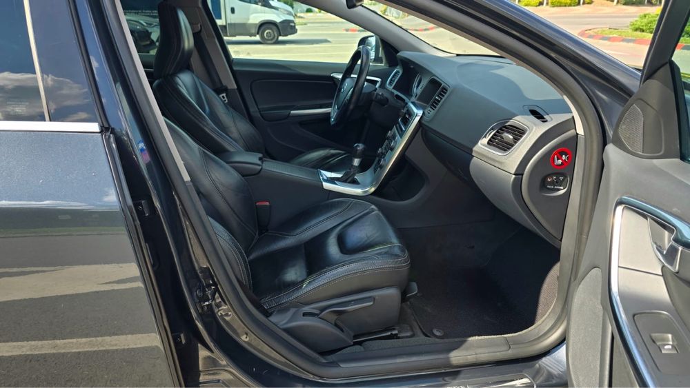 Volvo S60 R Design Vanzare