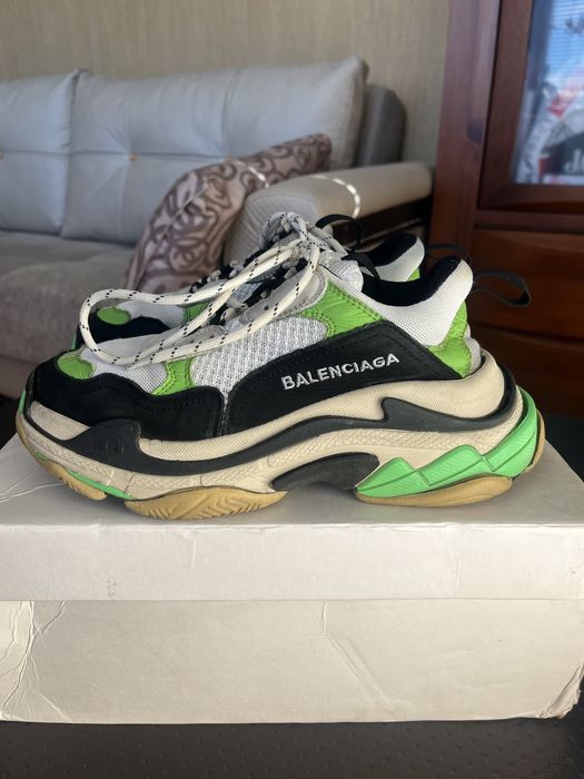Balenciaga Triple S оригинални