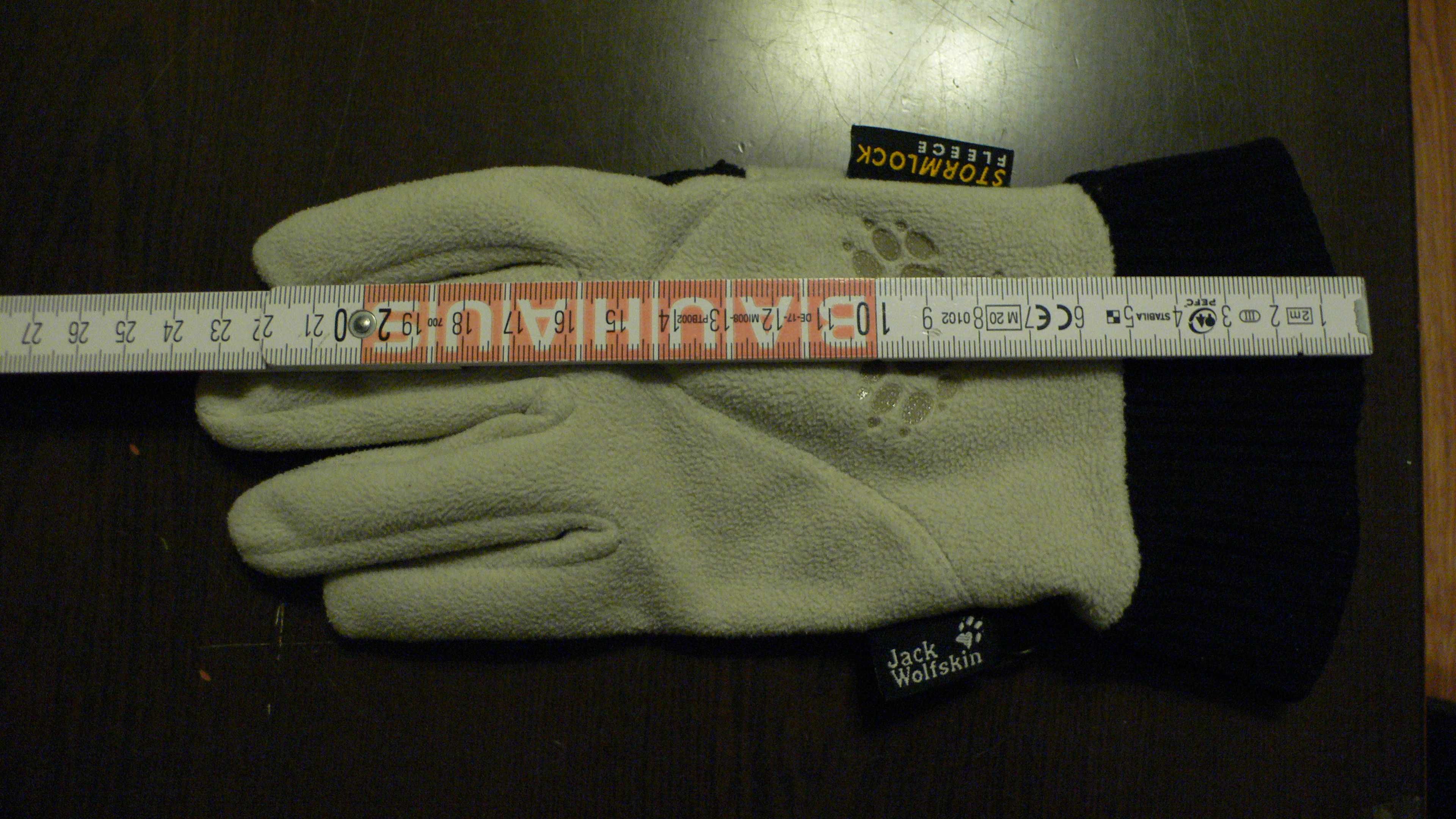 Ръкавици Jack Wolfskin S.  Мръсно бяло+черно. StormLock Fleece!