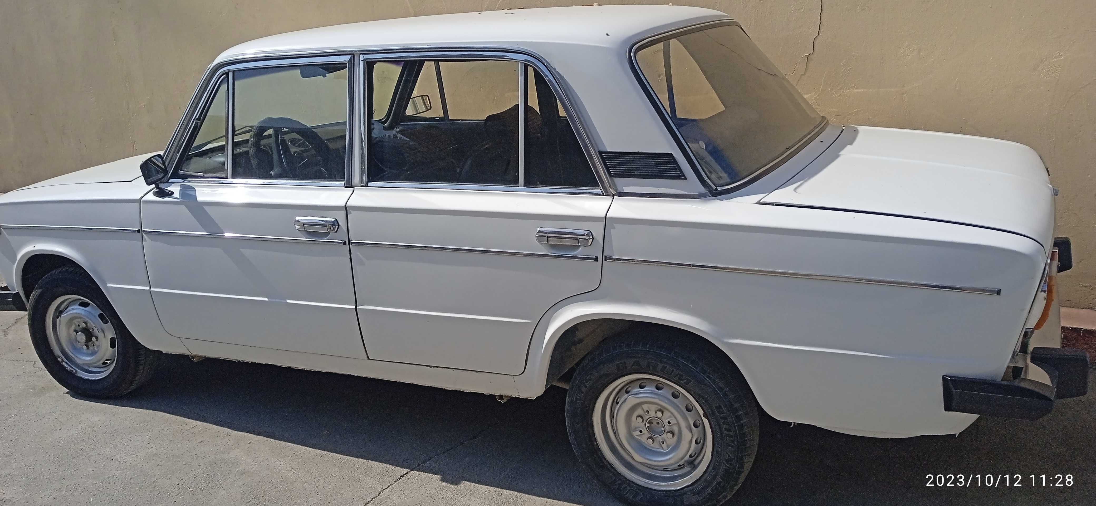 Vaz2106 sotiladi