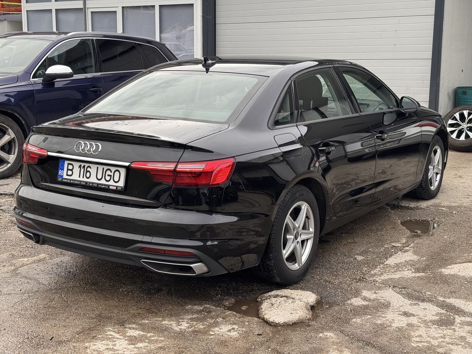 Audi A4 2.0 Hybrid 150cp 2023 avariat
