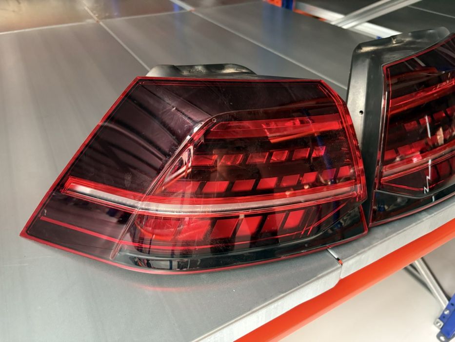 VW Golf 7 GTI заден капак/стопове