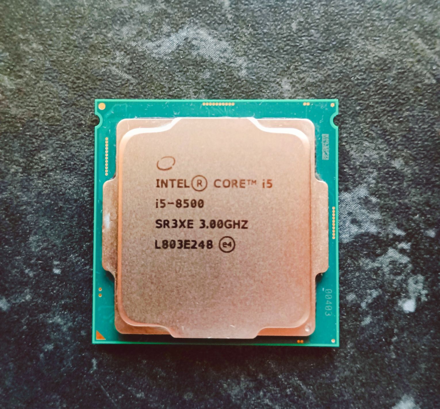 Процесор:Intel i5-8500 до 4.10GHz , Socket 1151