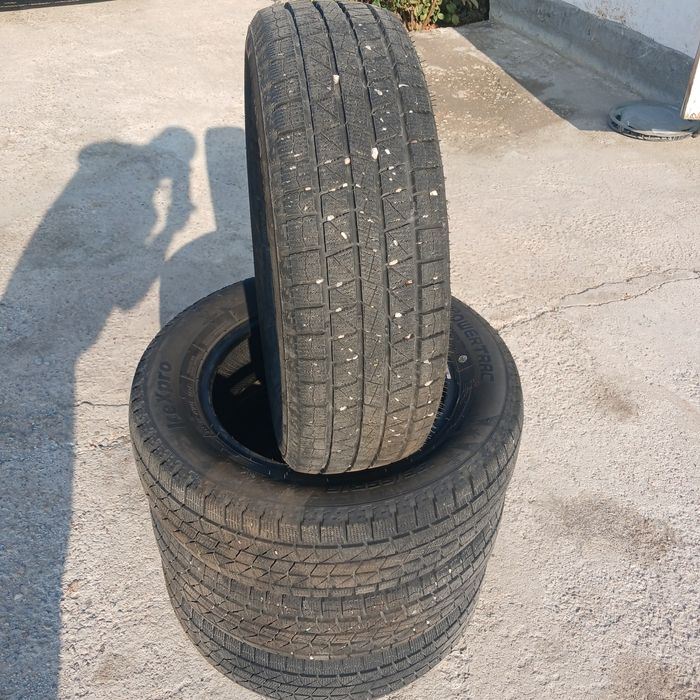 Продам зимный шины