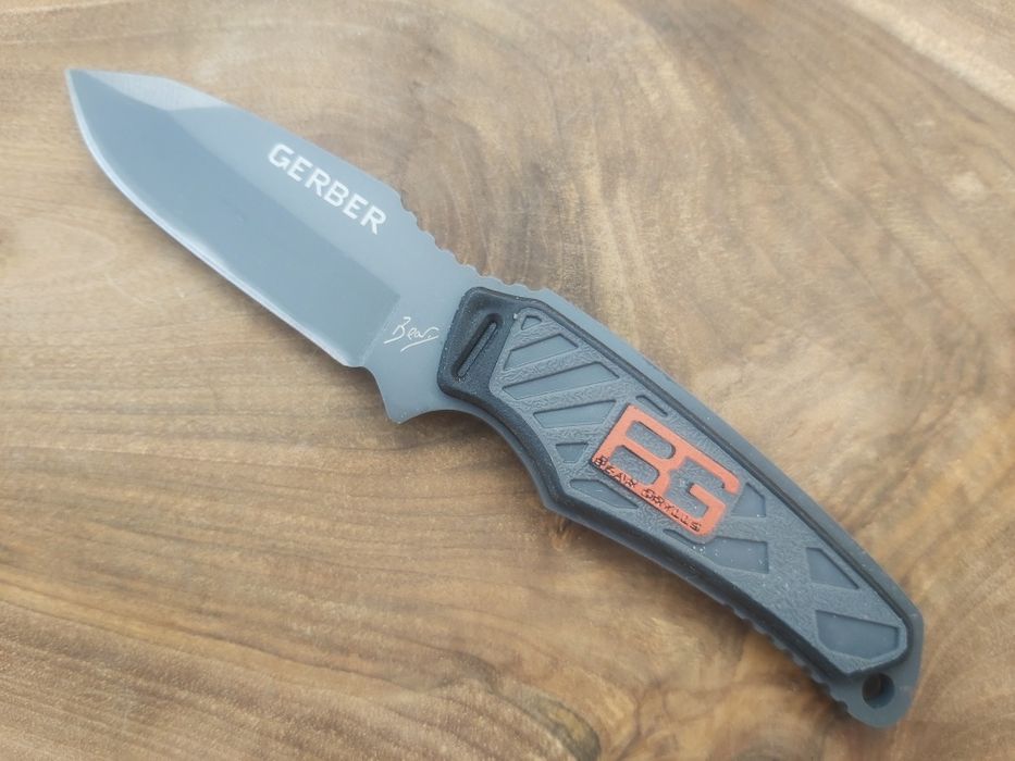 Компактен тактически нож GERBER Bear Grylls с кания