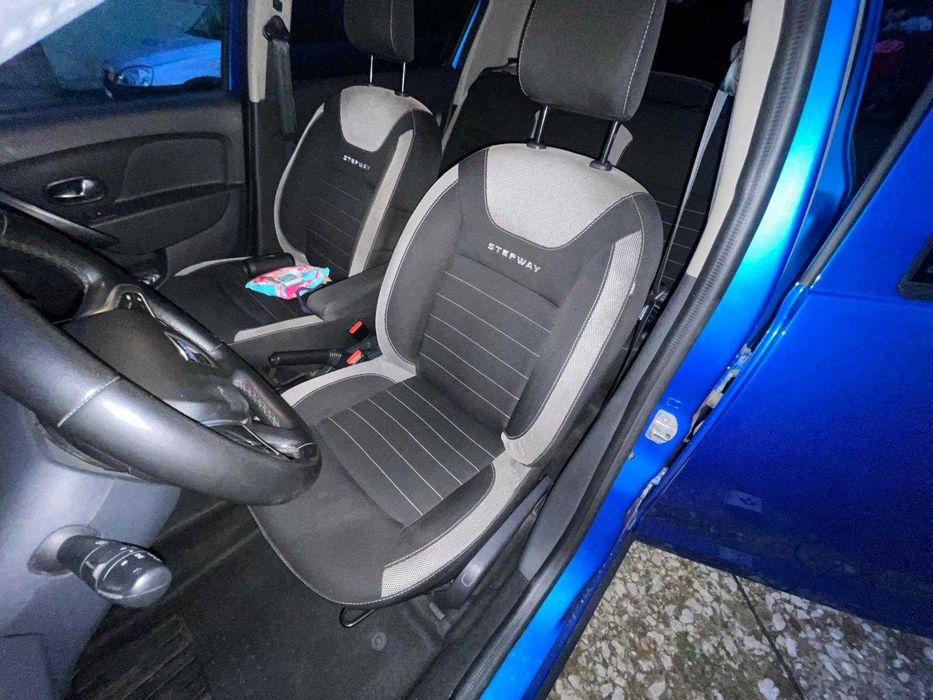 Dacia Sandero STEPWAY 0.9Tce + GPL - Navi/Climatronic - TOATE DOTARILE