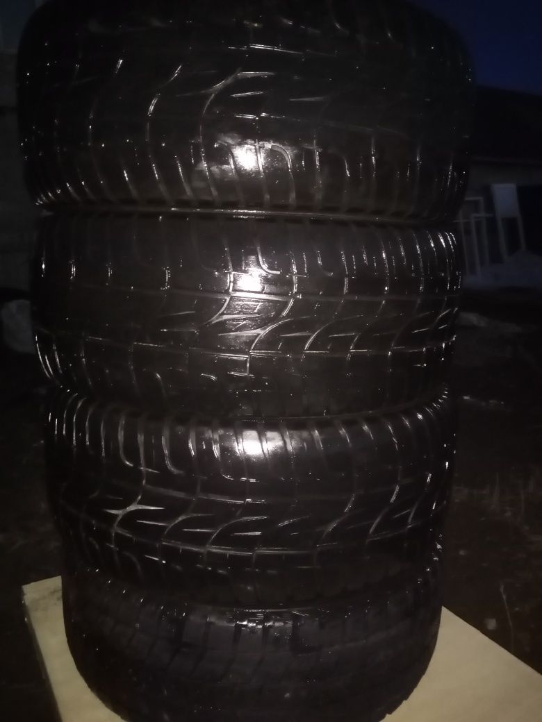 Продам Pirelli scorpion zero 285/60/18 Lexus 570