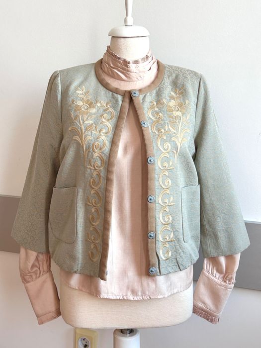 Noa Noa страхотно елегантно сако с красива бродерия