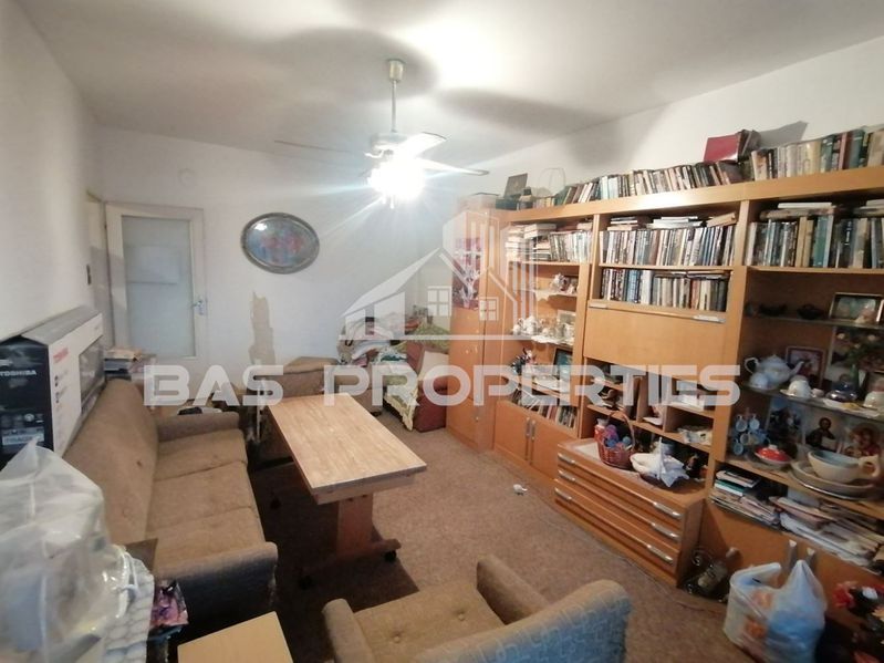 Продава се Двустаен апартамент в София, Люлин 7 - 65 кв.м за 2308 €/кв.м - Снимка #2