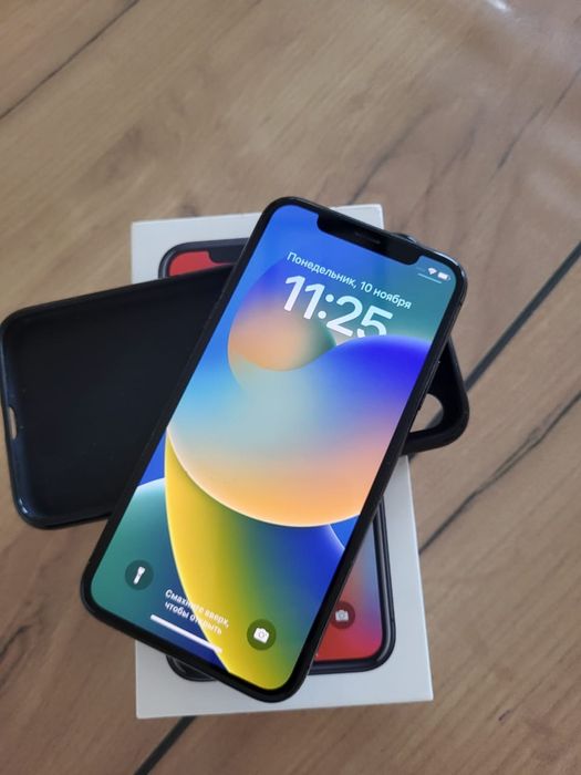 Продам Айфон X в отличном состоянии