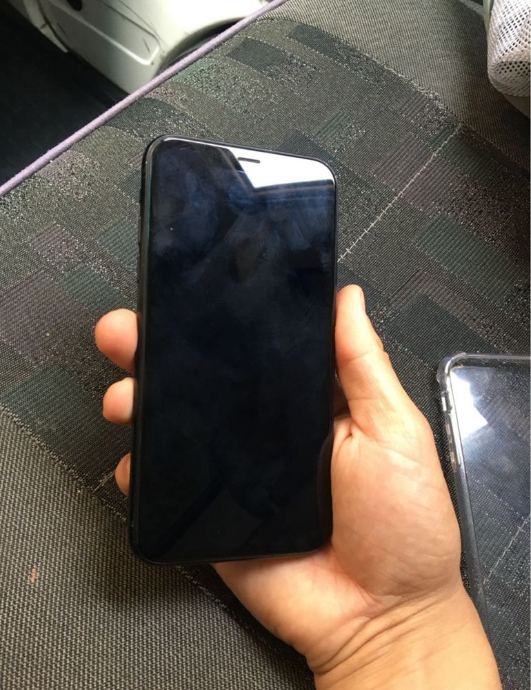 Iphone xr black 128 gb