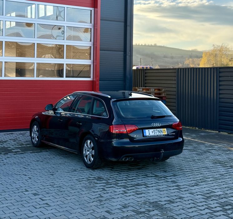Audi A4 B8 2009 2.0 Diesel 143Cp Xenon/Piele/Rate fixe