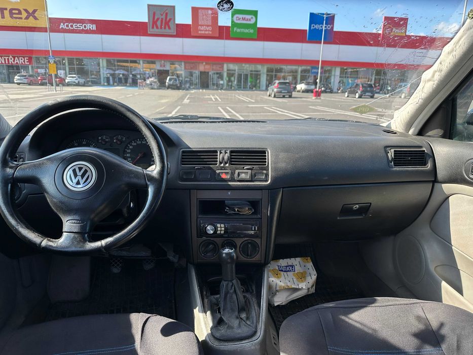 Vand VW Bora 1.6 Benzina 16V + GPL