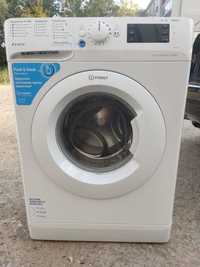 Машинка стиральная Indesit Innex 6 кг