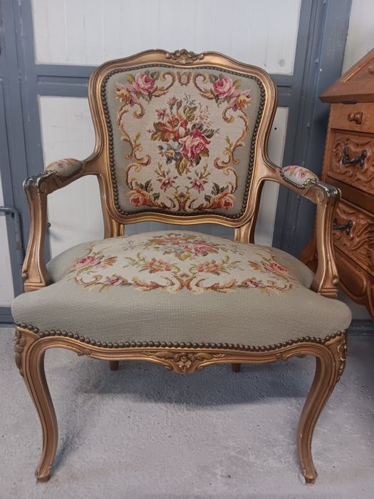 Старинни кресла - различни модели