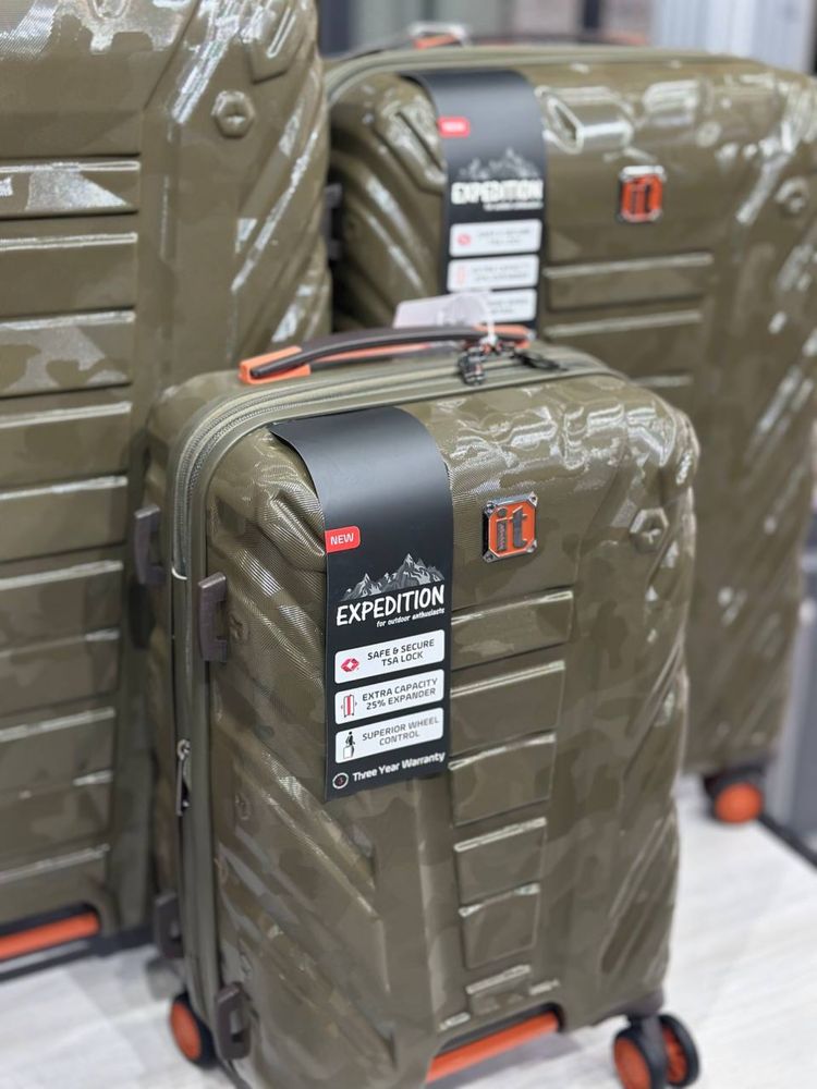 Чемоданы International traveller мировой бренд