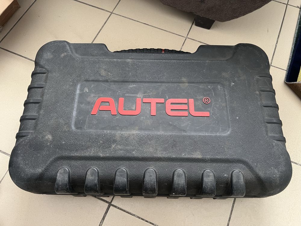 Продам Autel maxysis 906 bt автосканер