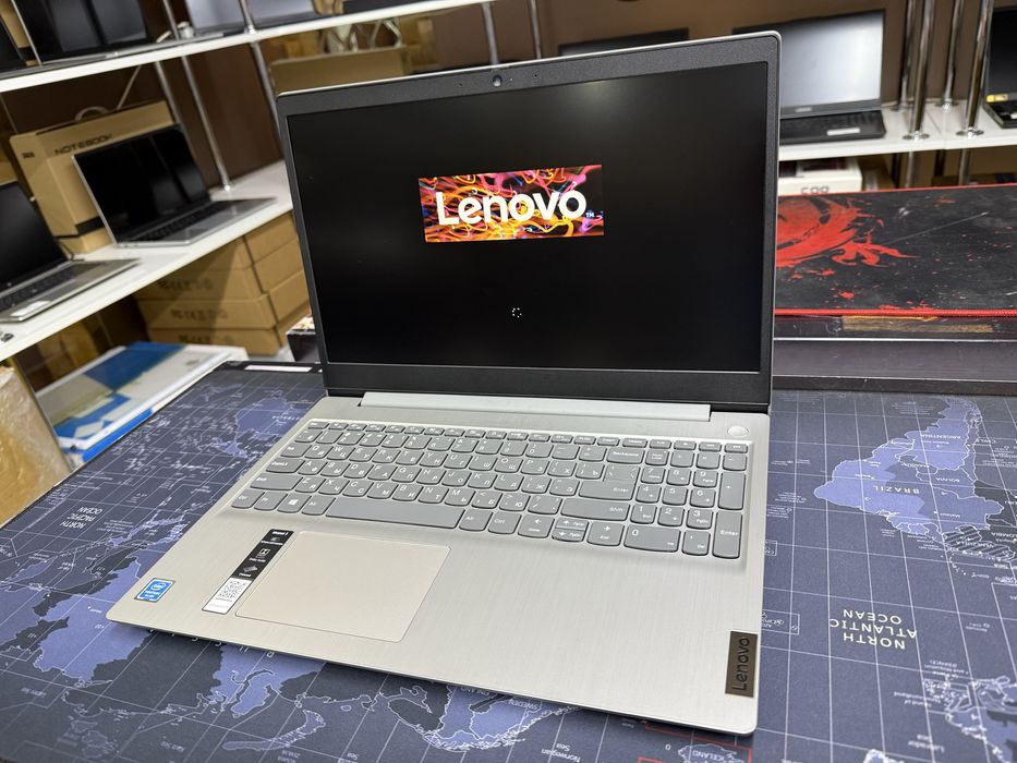 Ноутбук Lenovo ideapad 3 Pentium Silver/8Gb/SSD256Gb