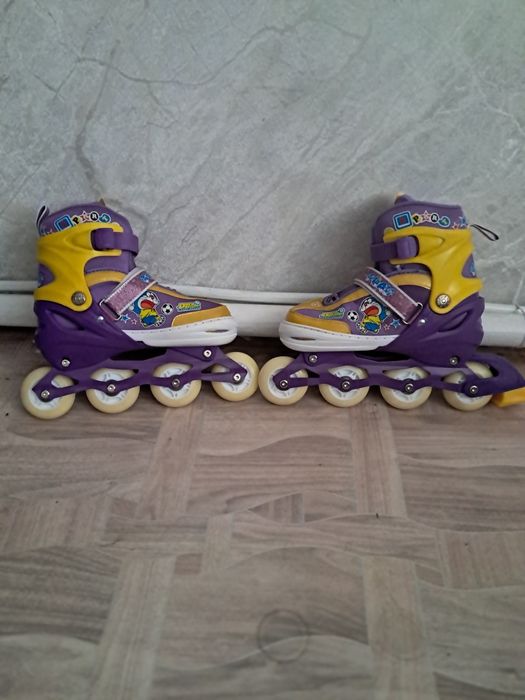 Продам ролики за 3500