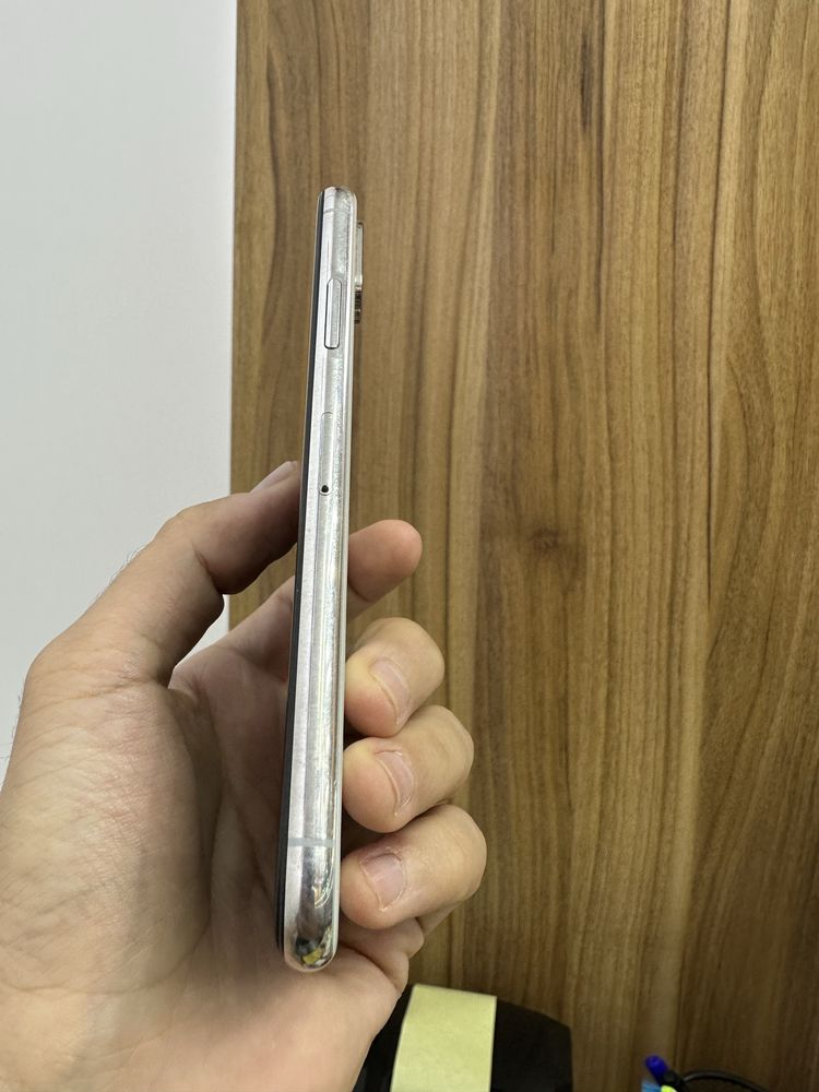 iphone XS, silver, 64gb, 85%