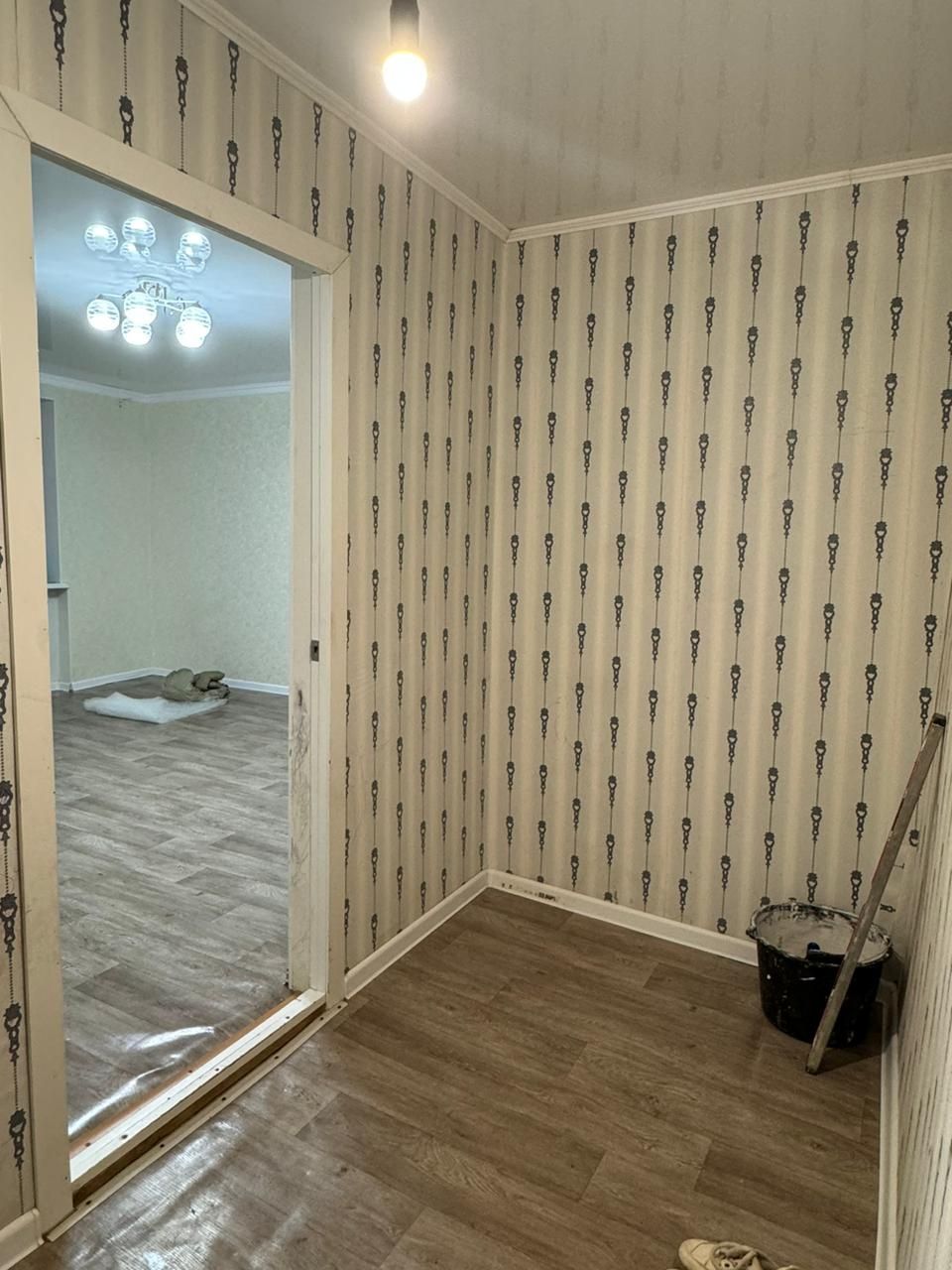 СРОЧНО!!! Продам 1 ком.кв., р-н Курмыш, 37.кв.м.,  5/5 этаж, кирпичный