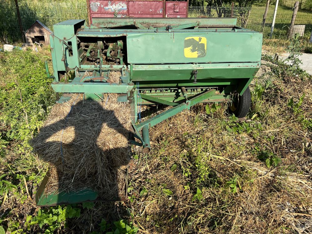 Presa John Deere 219 CB300