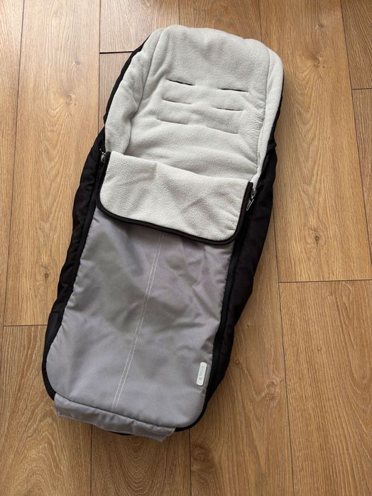 Бебешка количка Mutsy Igo с много аксесоари