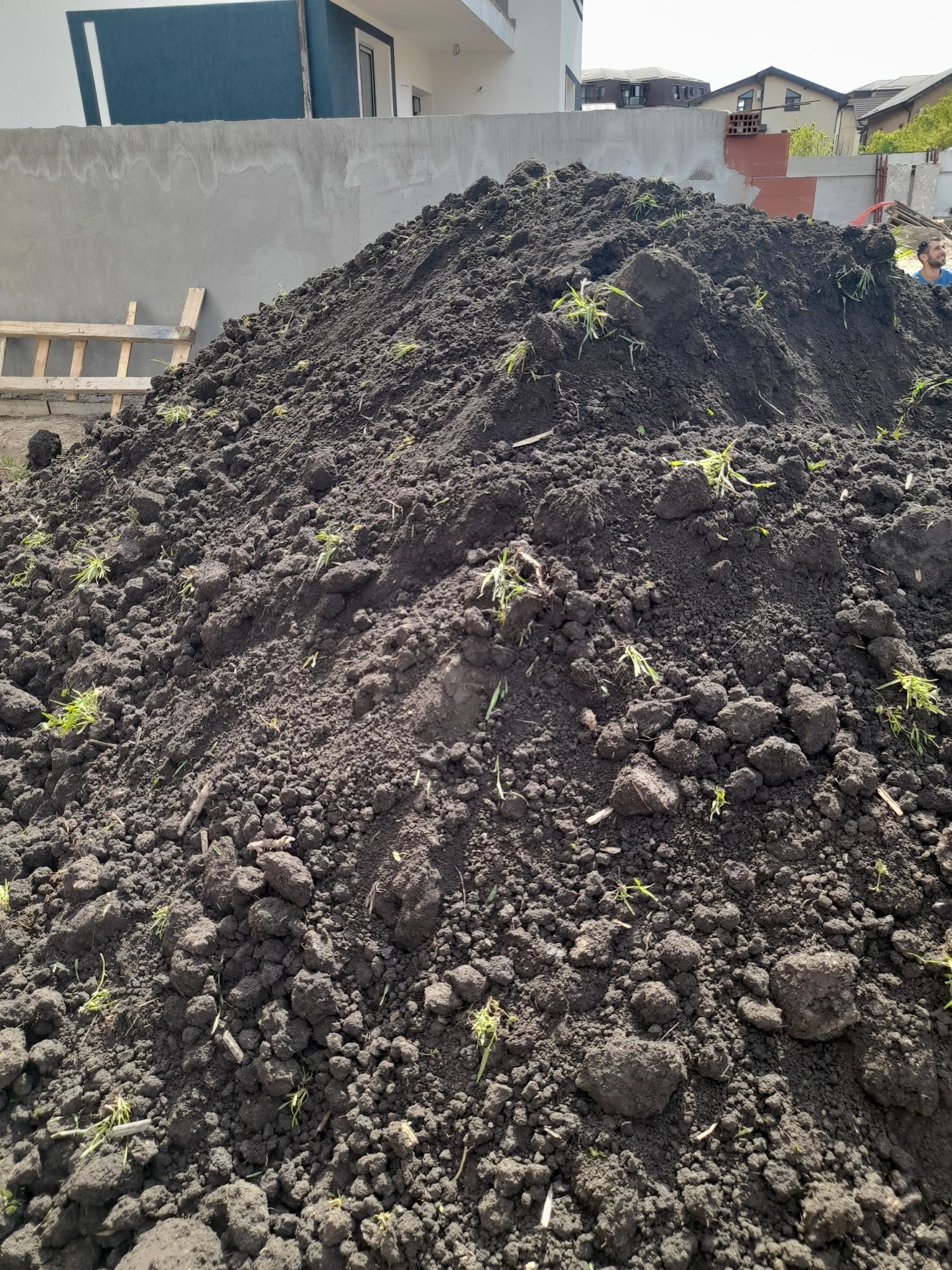 Pământ de umplutura pământ gradina pământ vegetal pamant negru nisip