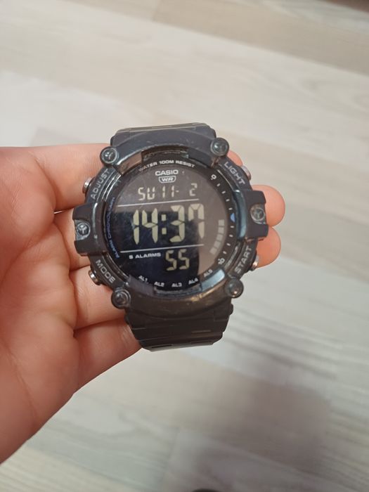 Часовник Casio AE-1500WH-8BVEF