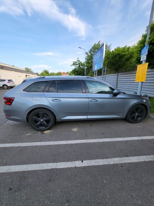 De vanzare Skoda superb