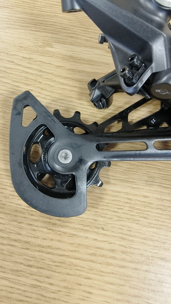 Заден дерайльор Shimano Deore RD-M5100 SGS 11S