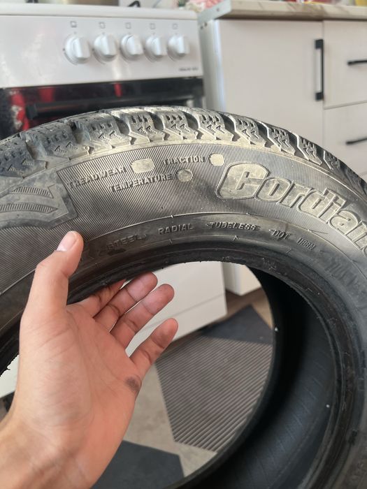 ………………………………………..