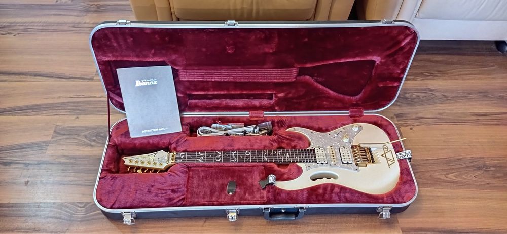 Chitară electrică Ibanez JEM 7V – Steve Vai Signature