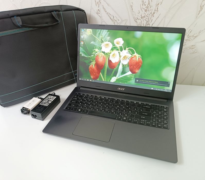 Ноутбук Acer i7 10-го поколения.