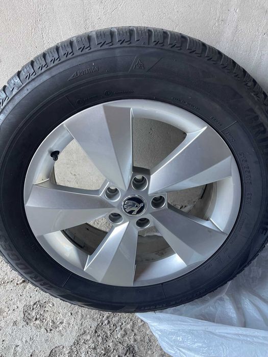 Vand roti pentru Skoda Kodiaq cu jante originale de 17 inch