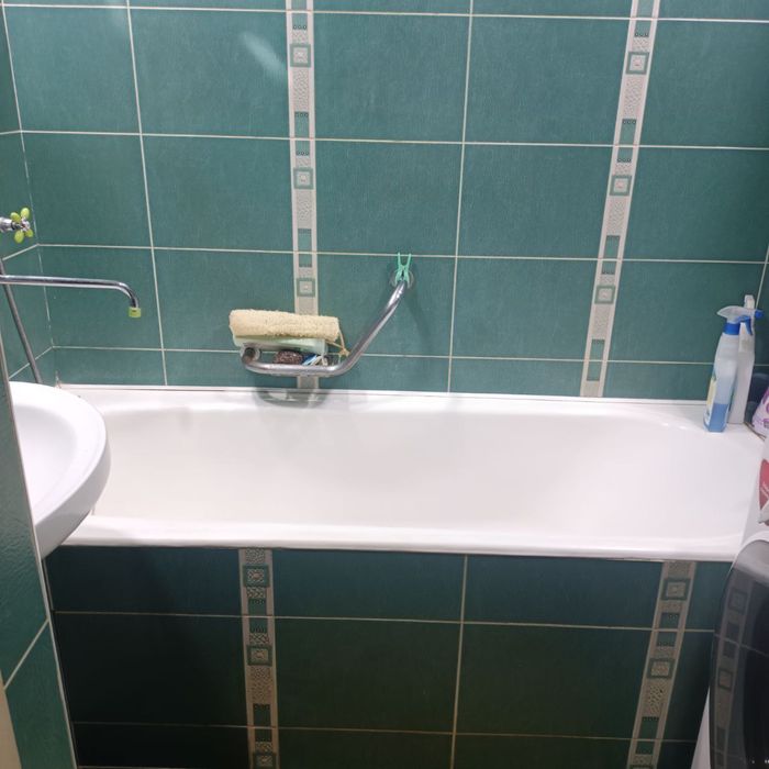 Продается 3хком в 4хком в центре