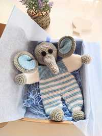 Детска плетена играчка