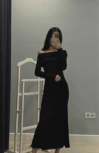 Черный платье