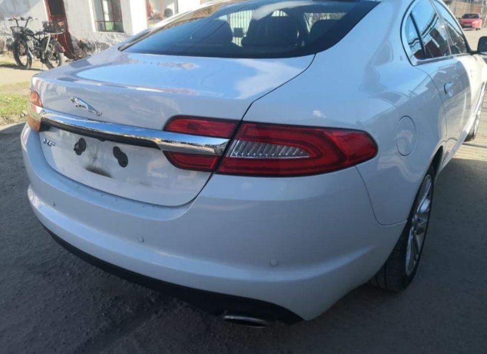 usa portiera aripa capota portbagaj tragger far oglinda bara jaguar xf