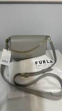 Продам новыю сумку Furla